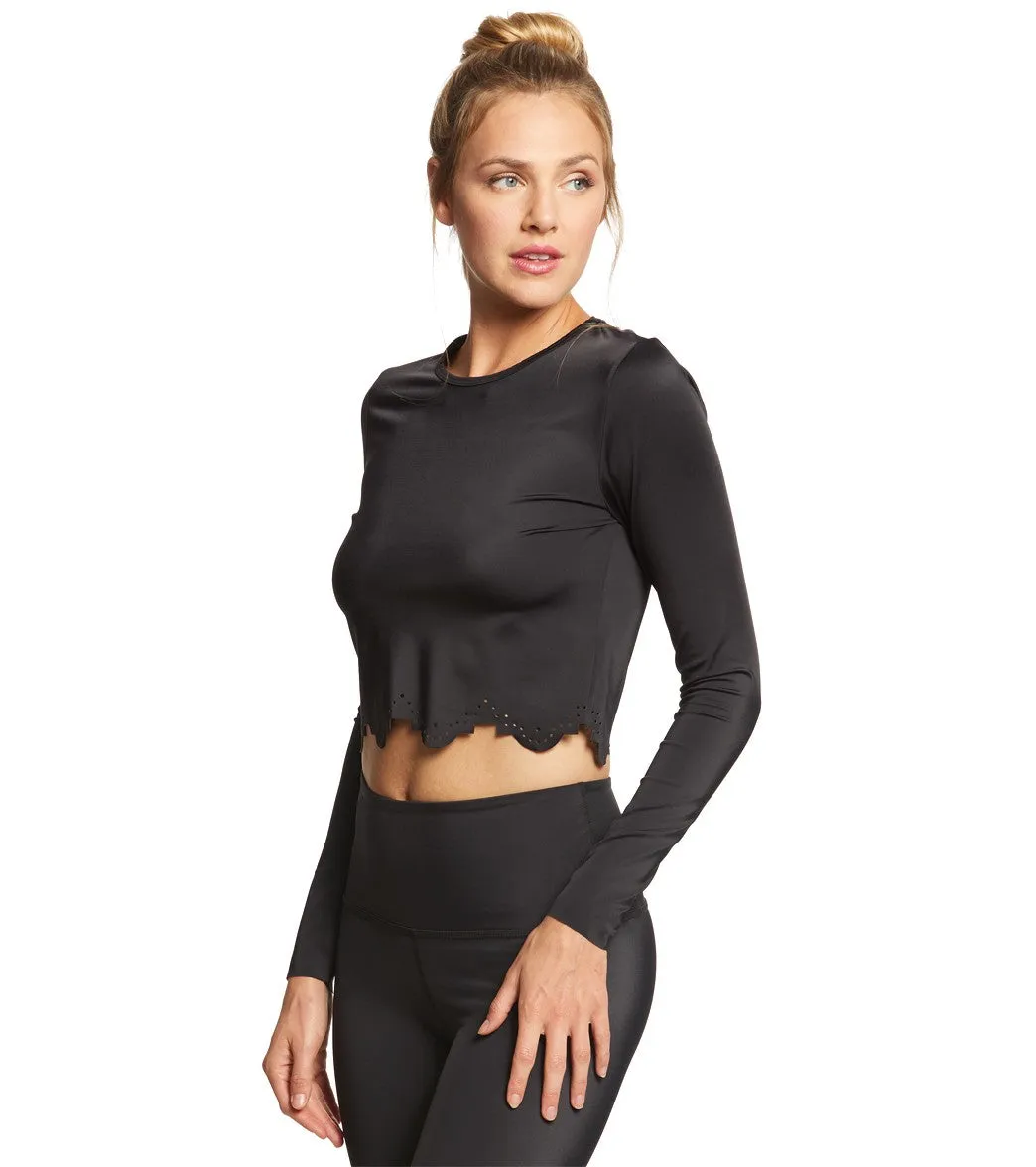 Beyond Yoga Cruz Scalloped Cropped Long Sleeve Top