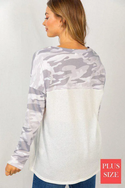 Camouflage Long Sleeve Knit Top with Sequence Pocket