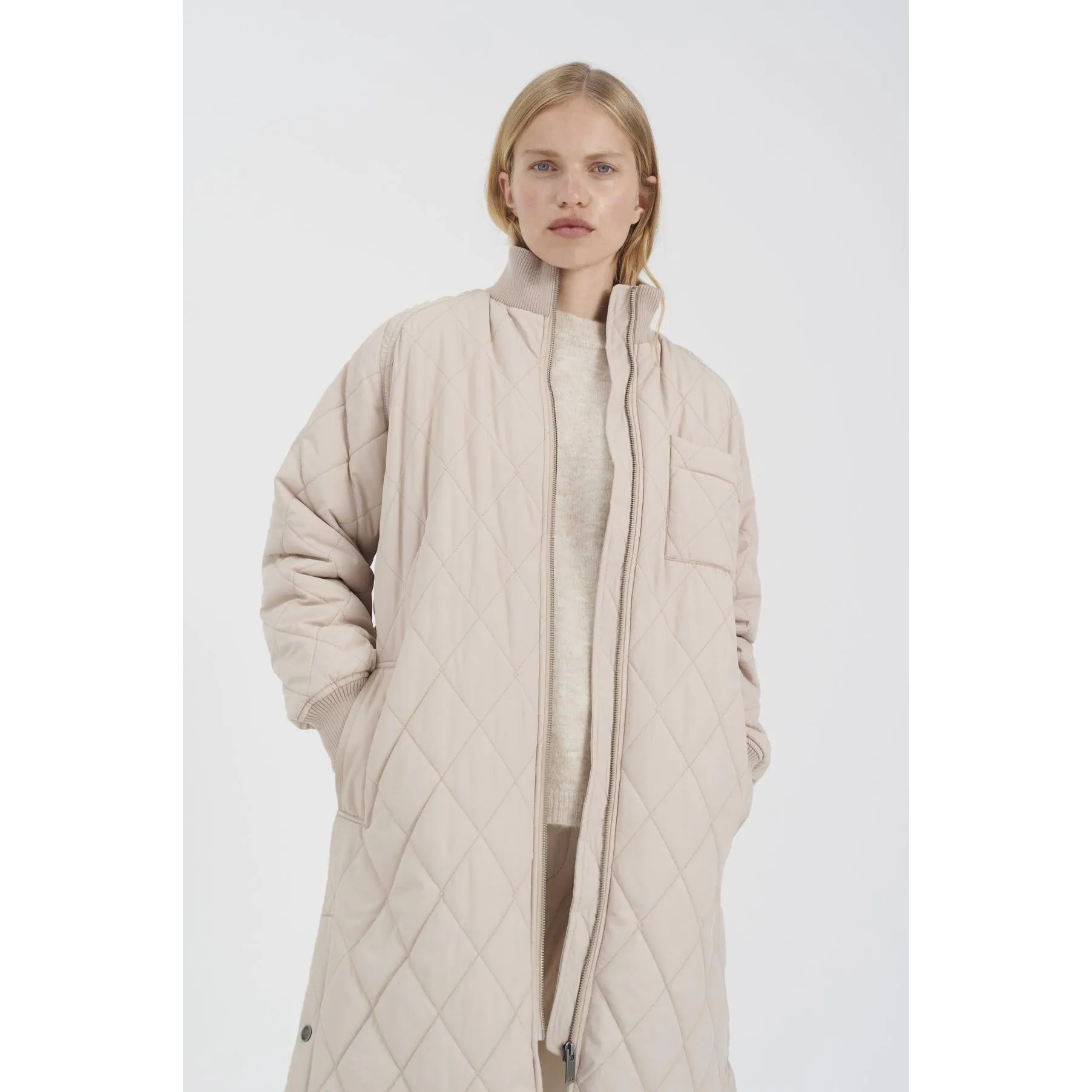 EKRAT QUILTED COAT