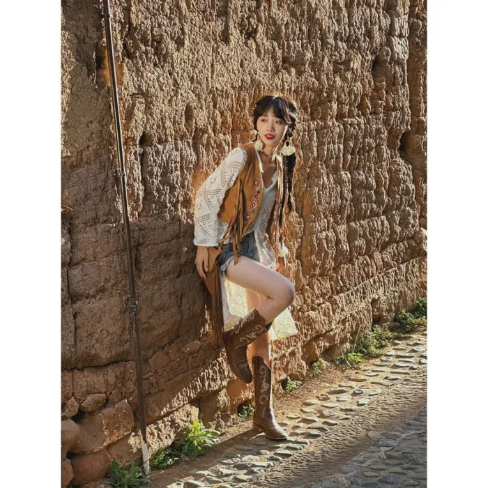 Embroidered Vest / Long-Sleeve Lace Perforated Knit Top / Set