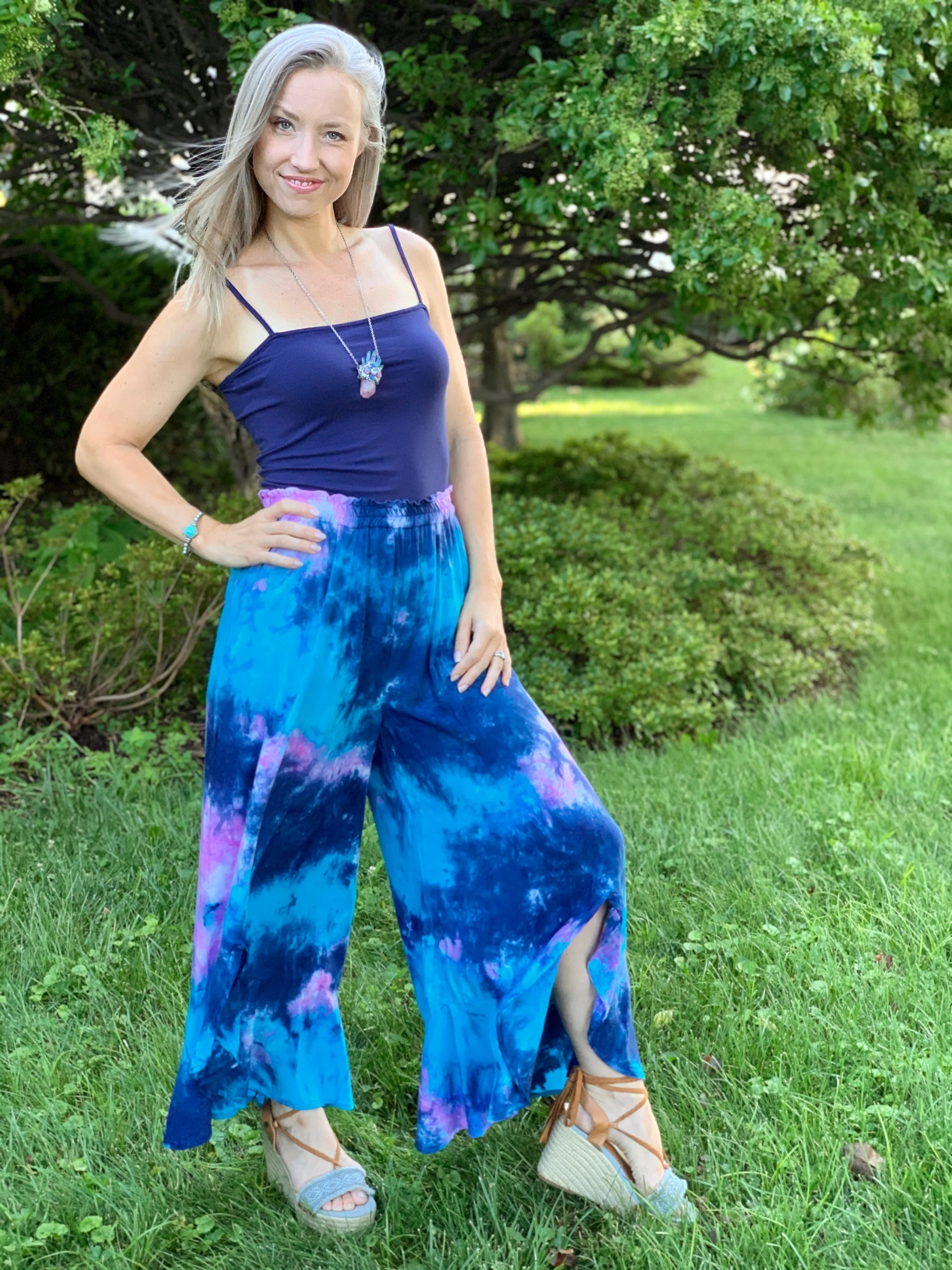 Flared ruffle pants