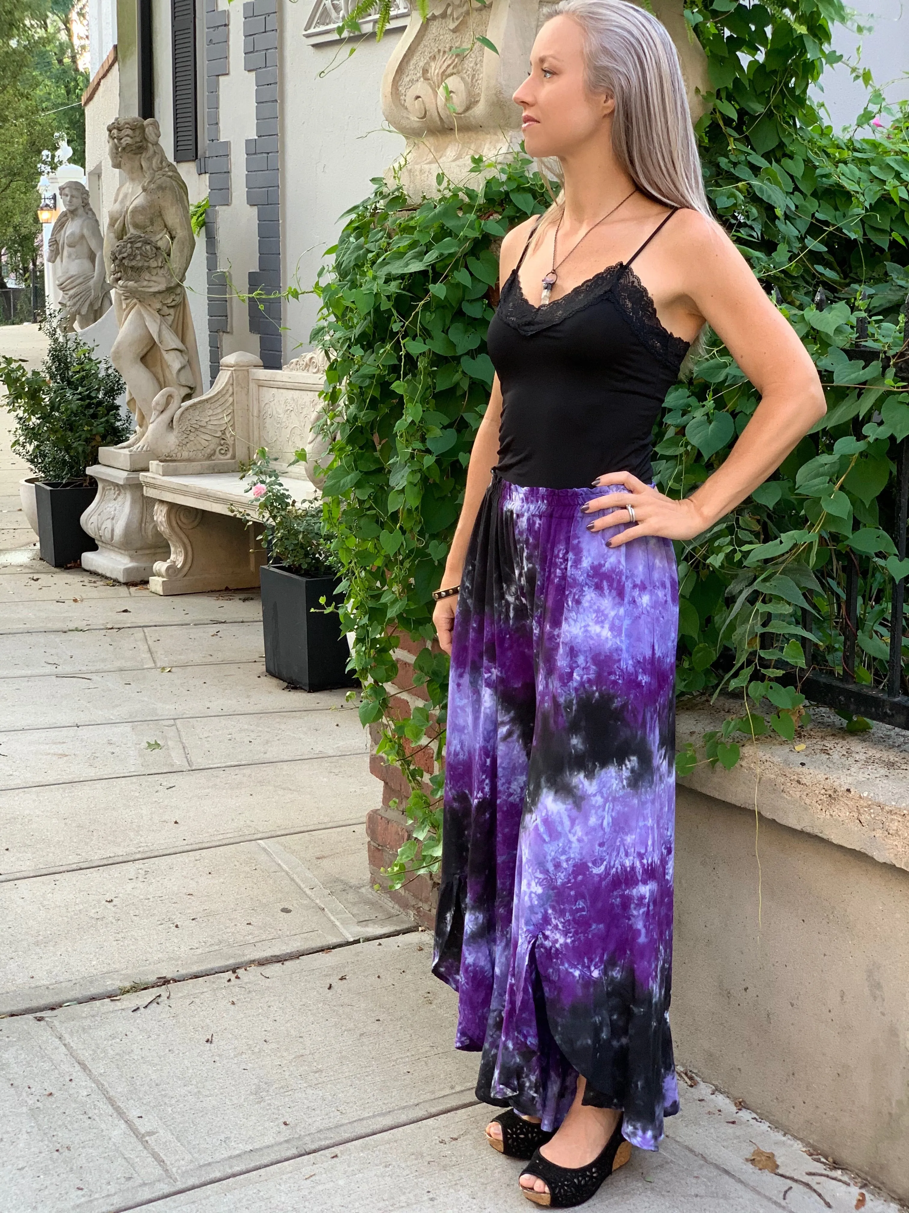Flared ruffle pants