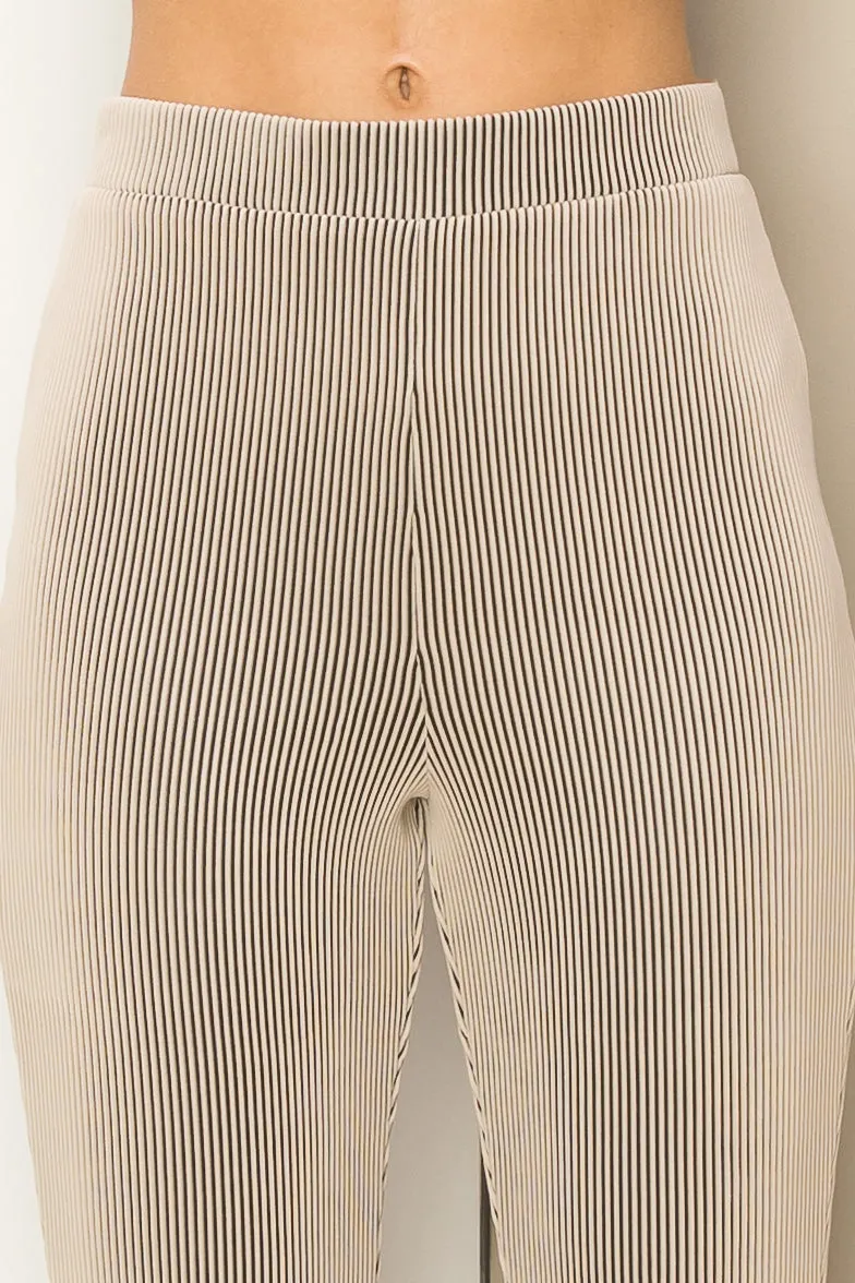 HF23E573-HIGH-WAIST KNIT FLARED PANTS