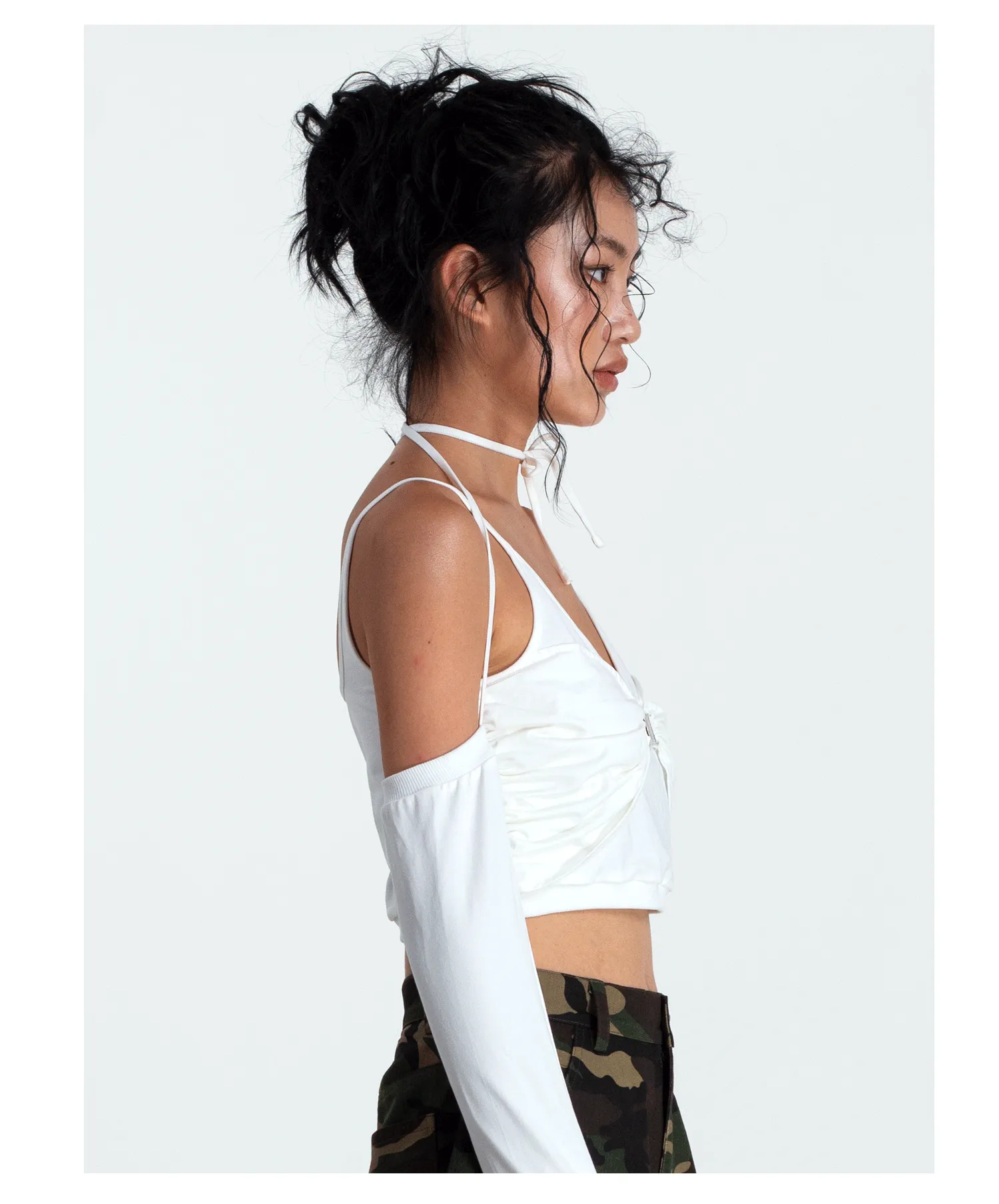 METAL BUCKLE crop top