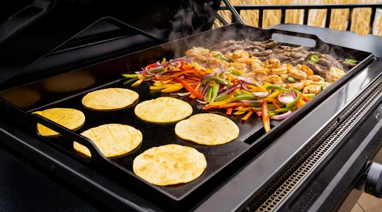 Traeger Flatrock Flat Top Grill