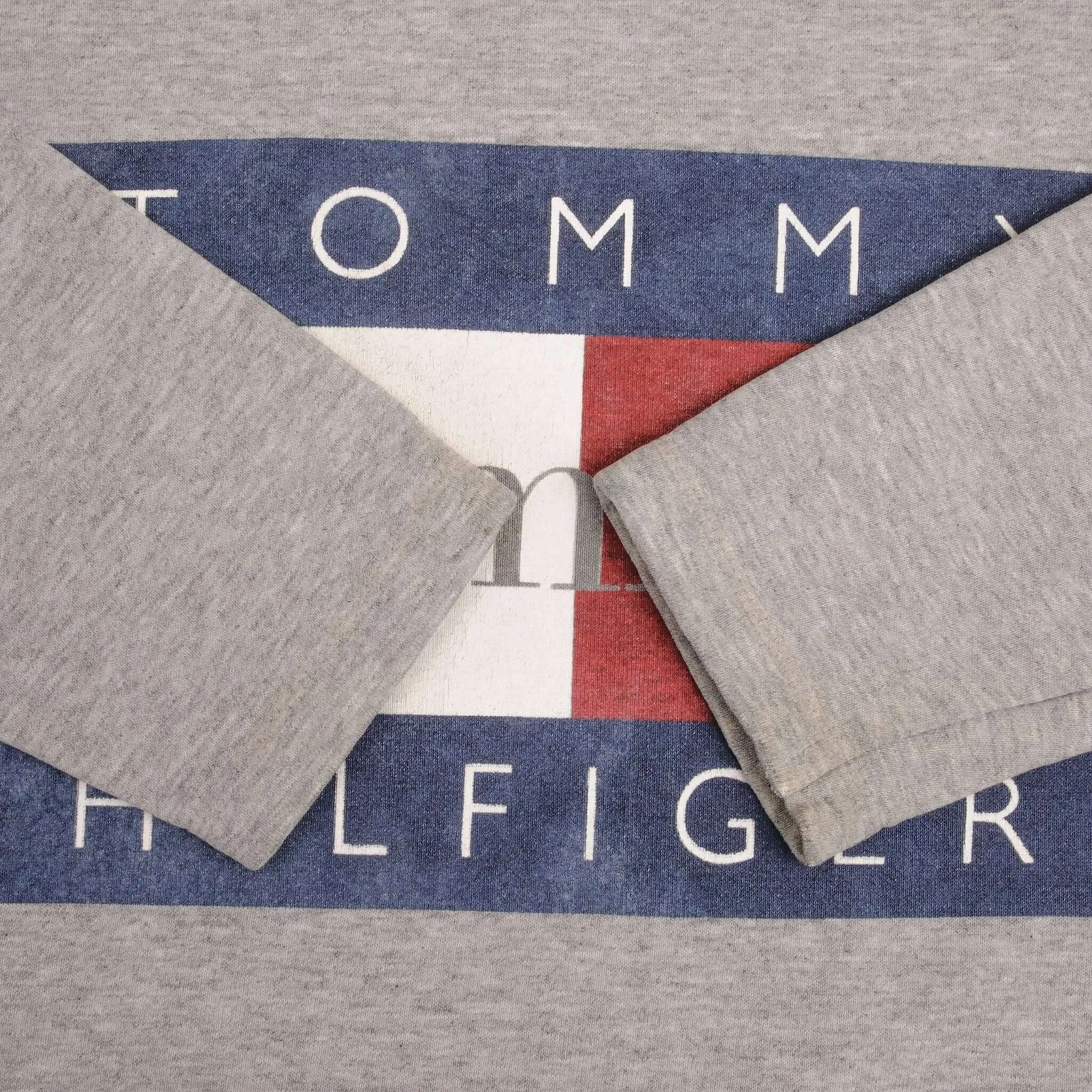 VINTAGE TOMMY HILFIGER SPELLOUT 1990S GREY SWEATSHIRT SIZE MEDIUM MADE IN USA