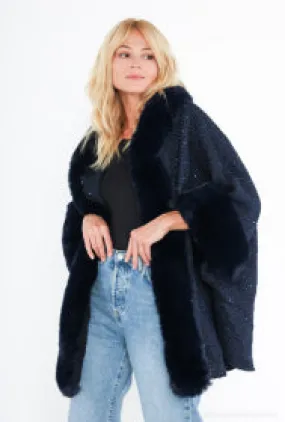 WOMEN'S CAPE IN BLUE